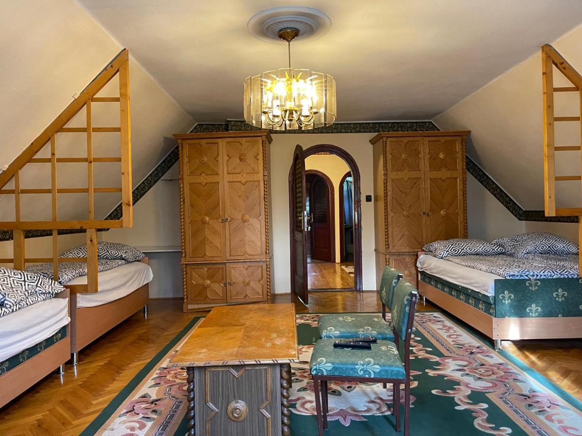 فندق ميسكولكفي  Szimpla Vendeghaz المظهر الخارجي الصورة